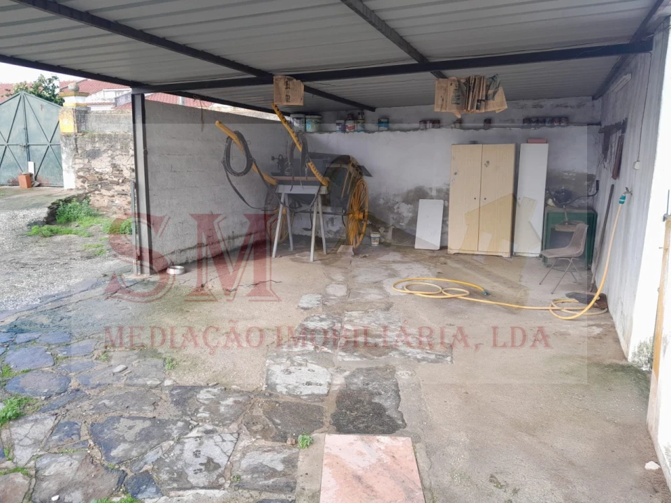 Moradia T7 para Venda em Capelins (Santo Antonio) Foto 38