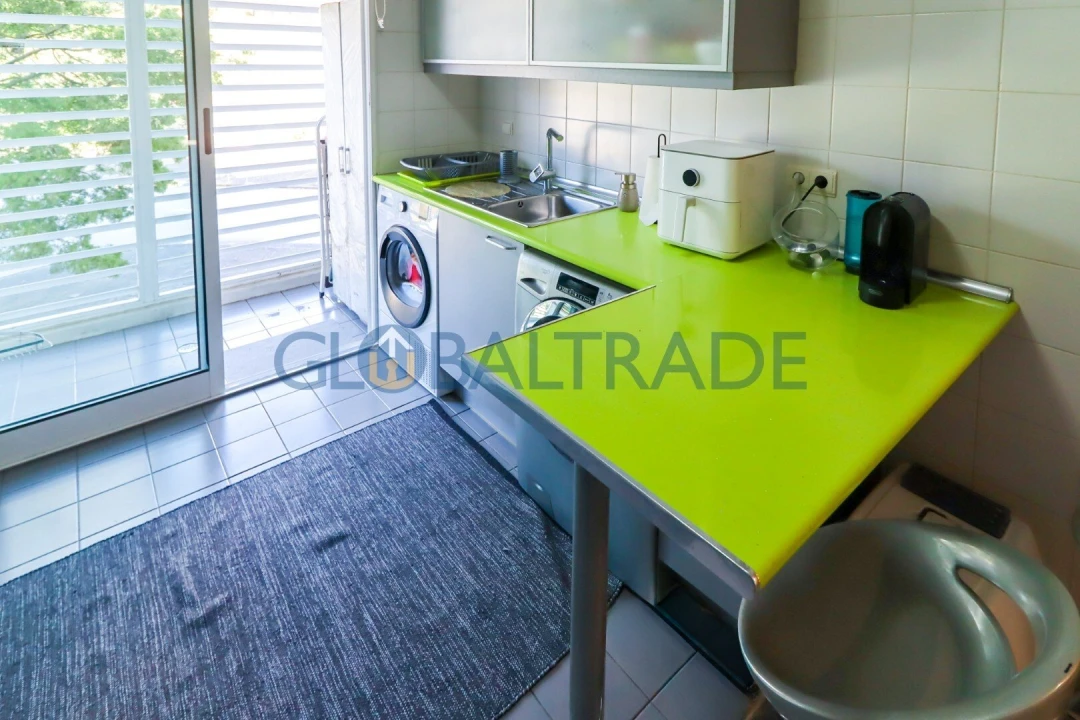 Apartamento T3 para Venda em Fânzeres e São Pedro da Cova Foto 12