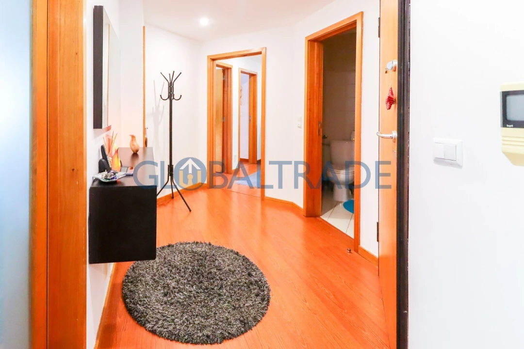 Apartamento T3 para Venda em Fânzeres e São Pedro da Cova Foto 17