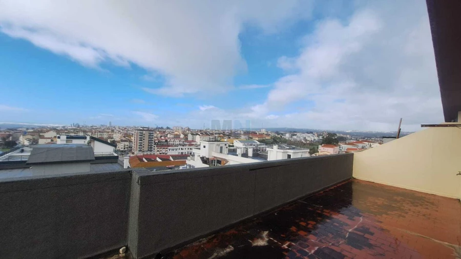 Apartamento T1 para Venda em Buarcos Foto 8