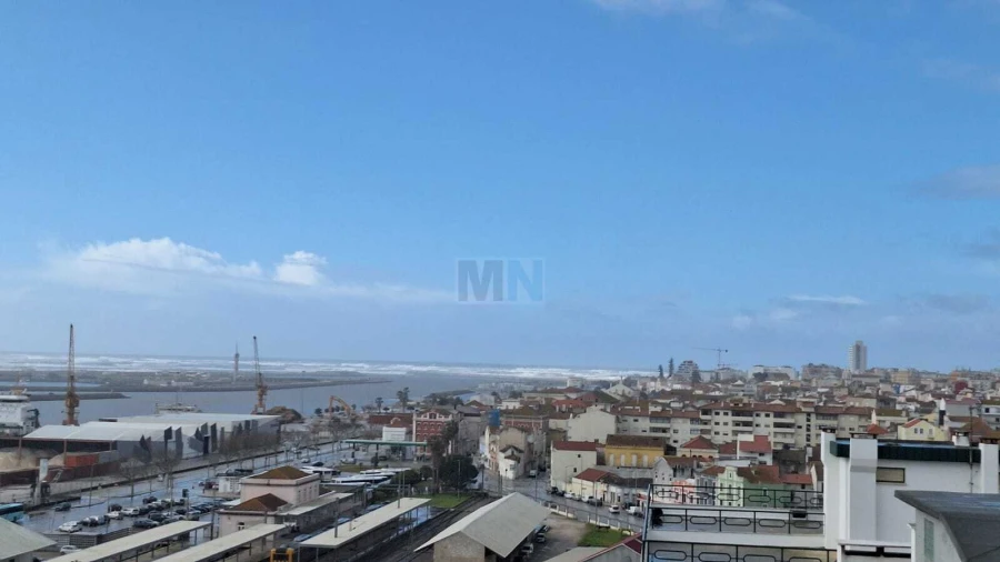 Apartamento T1 para Venda em Buarcos Foto 1