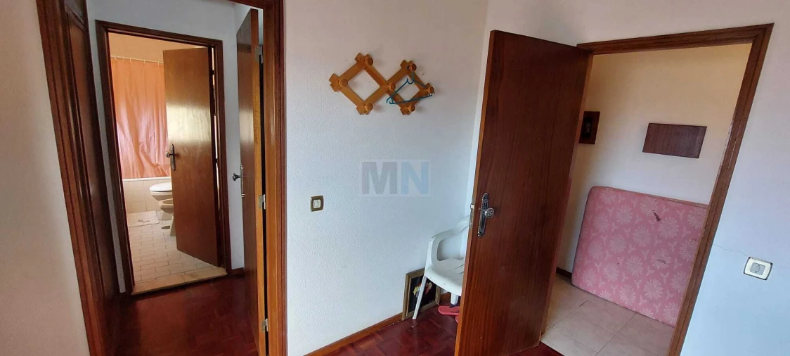 Apartamento T1 para Venda em Buarcos Foto 14