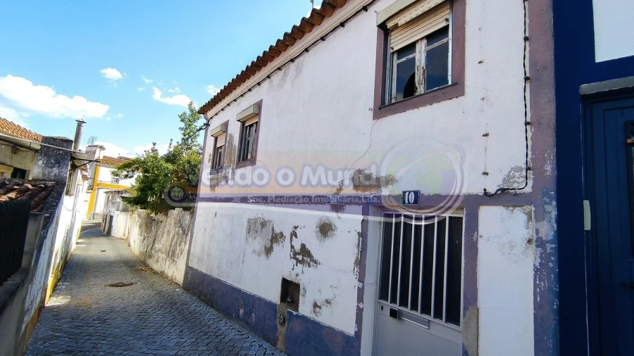 Moradia T2 para Venda em Mora