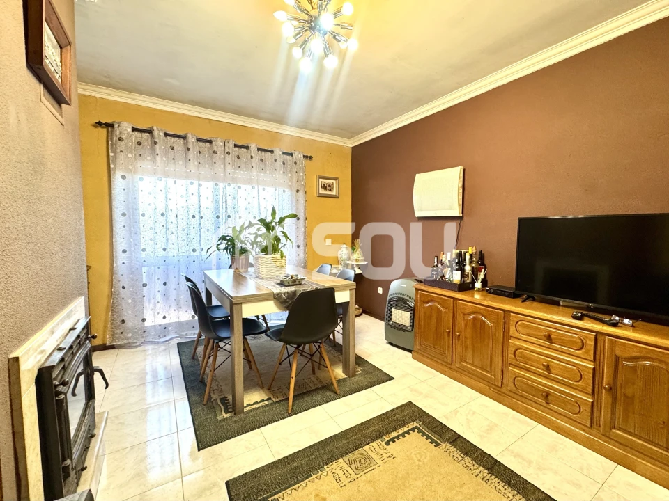 Apartamento T2 para Venda em Alvarelhos e Guidões Foto 4