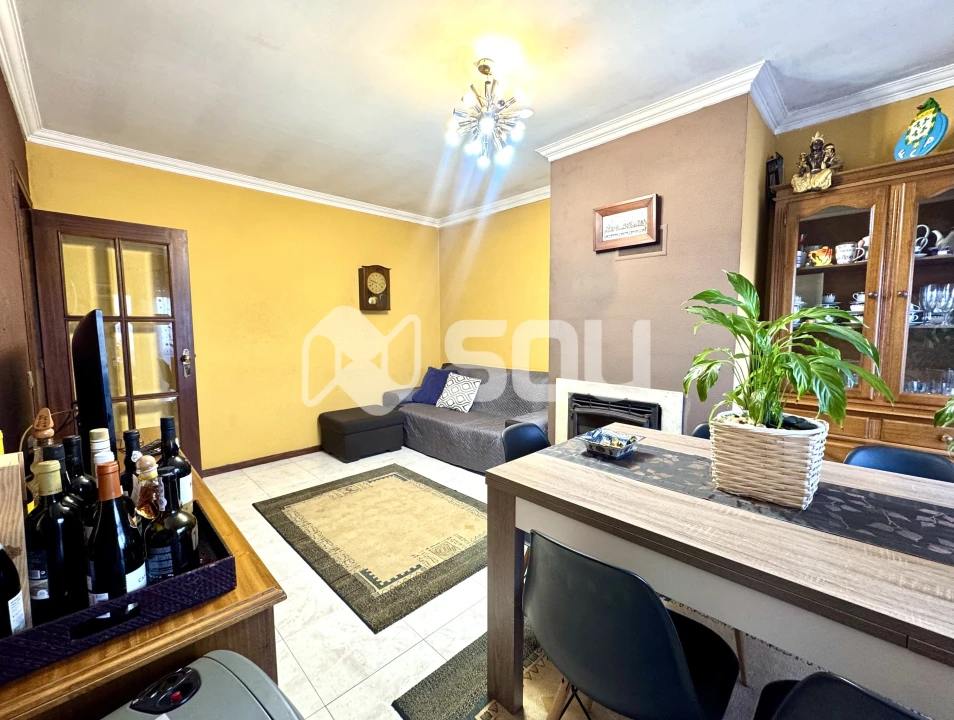 Apartamento T2 para Venda em Alvarelhos e Guidões Foto 3