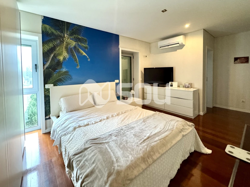 Apartamento T4 para Venda em Antas e Abade de Vermoim Foto 17