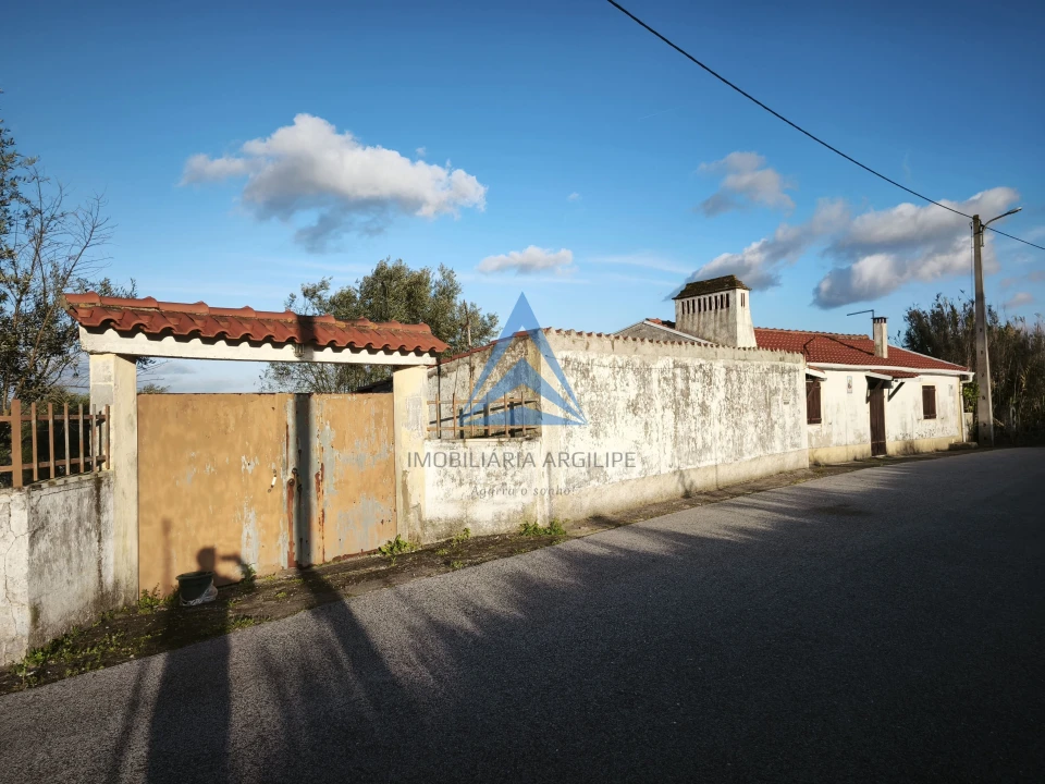 Moradia T3 para Venda em Santa Margarida da Coutada Foto 5