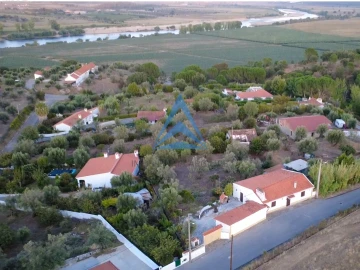 Moradia T3 para Venda em Santa Margarida da Coutada
