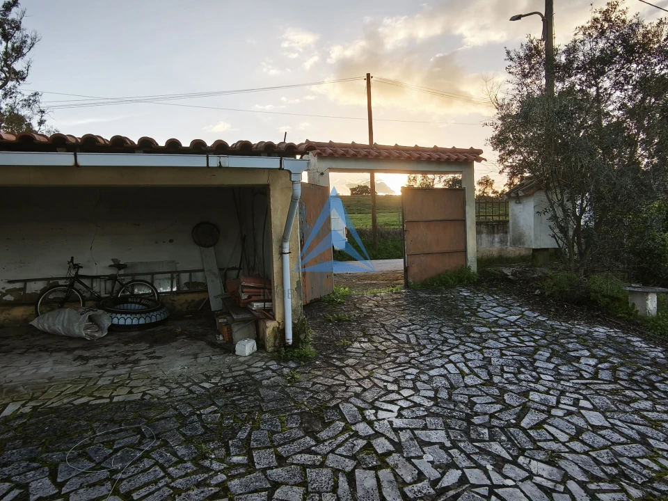 Moradia T3 para Venda em Santa Margarida da Coutada Foto 19