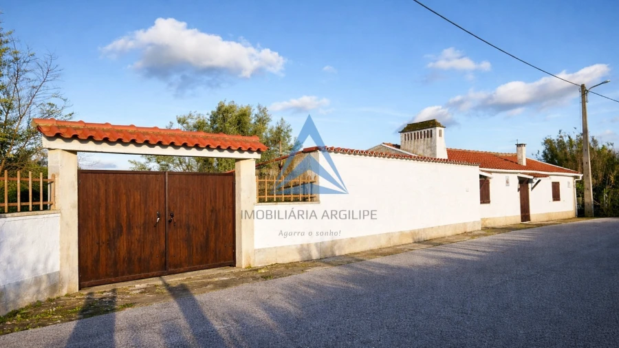 Moradia T3 para Venda em Santa Margarida da Coutada