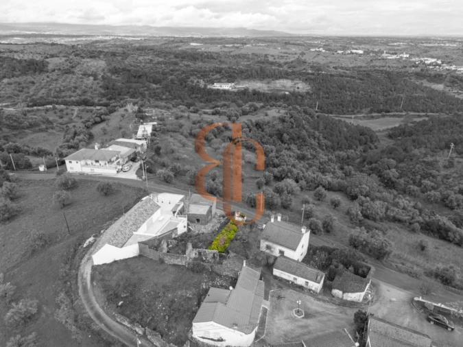 Moradia T2 para Venda em Pernes Foto 12