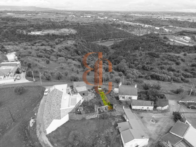 Moradia T2 para Venda em Pernes Foto 10