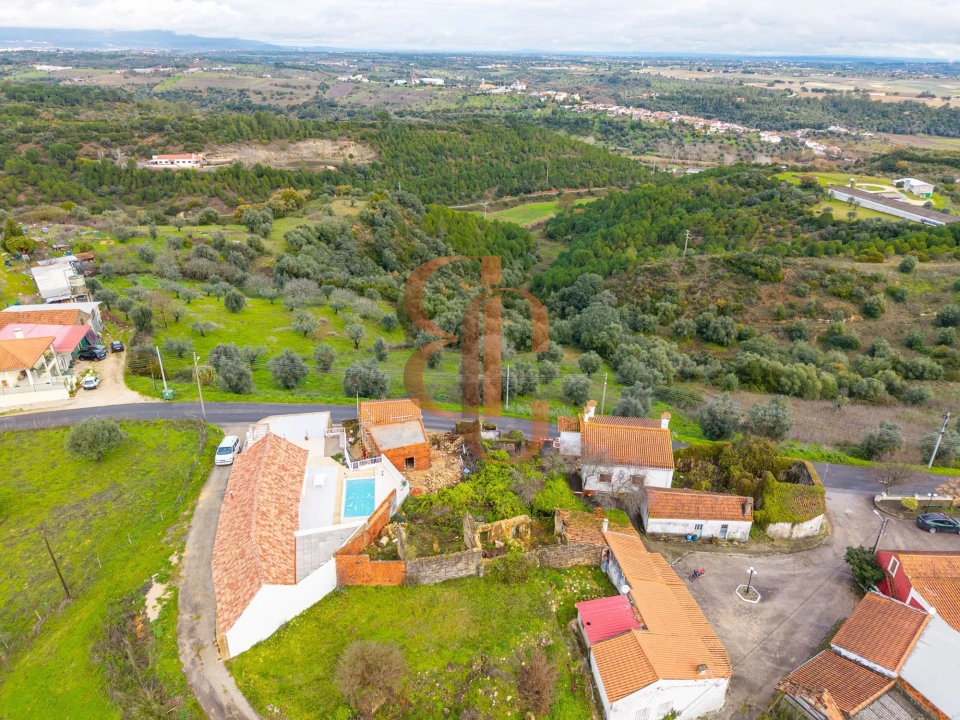 Moradia T2 para Venda em Pernes Foto 11