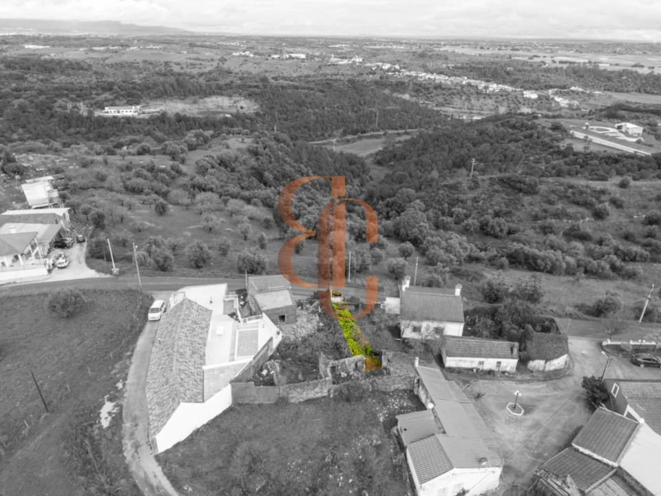 Moradia T2 para Venda em Pernes Foto 10