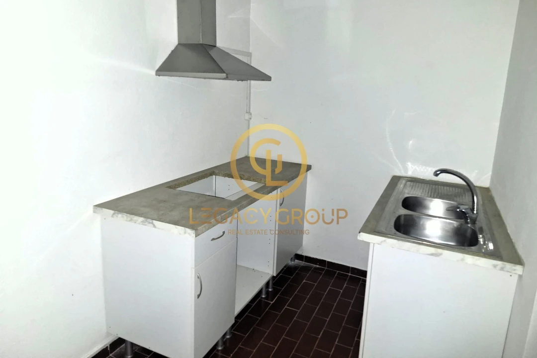 Loja para Arrendamento em Albufeira e Olhos de Água Foto 12