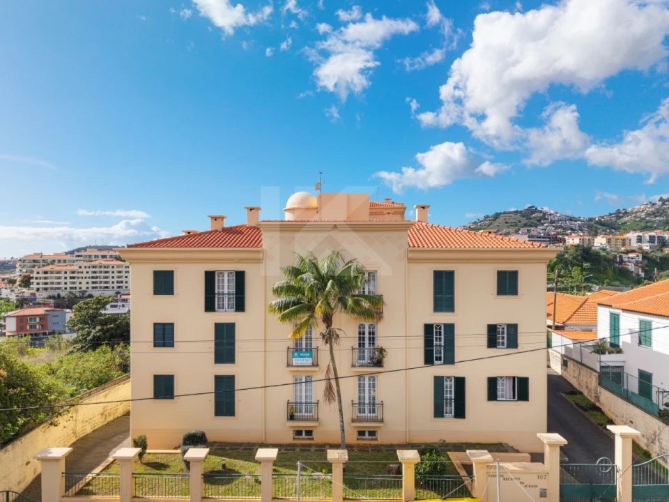 Apartamento T3 para Arrendamento em Funchal (São Pedro) Foto 32