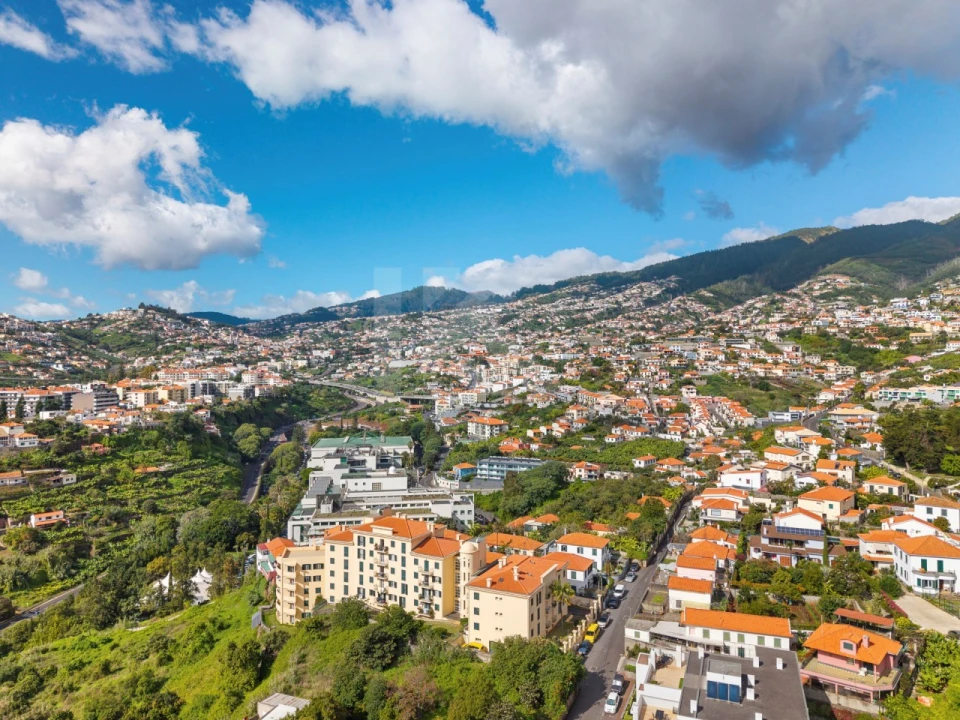 Apartamento T3 para Arrendamento em Funchal (São Pedro) Foto 36
