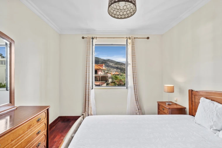 Apartamento T3 para Arrendamento em Funchal (São Pedro) Foto 9