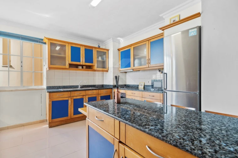 Apartamento T3 para Arrendamento em Funchal (São Pedro) Foto 16