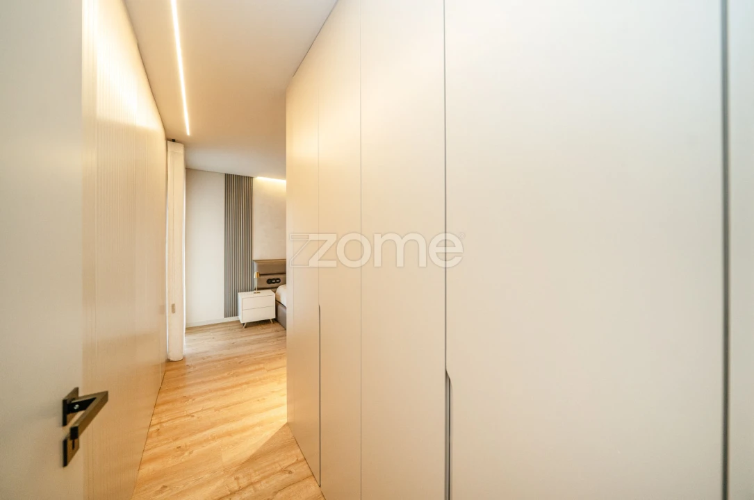 Apartamento T3 para Venda em Vila de Prado Foto 23