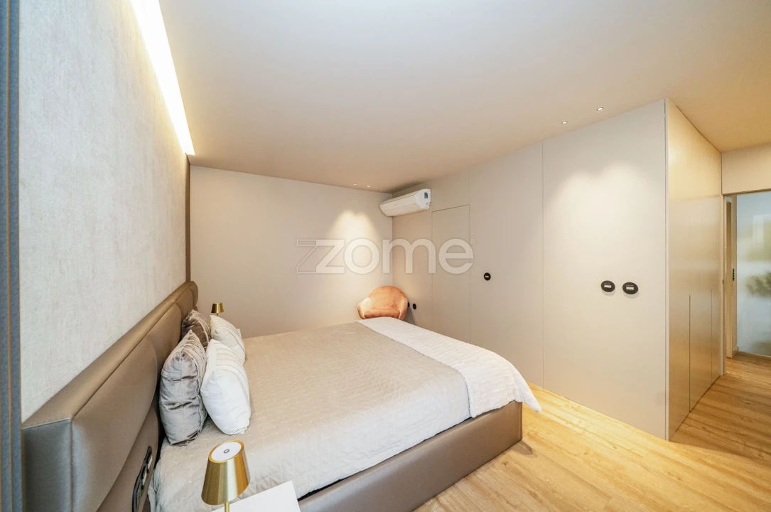 Apartamento T3 para Venda em Vila de Prado Foto 25
