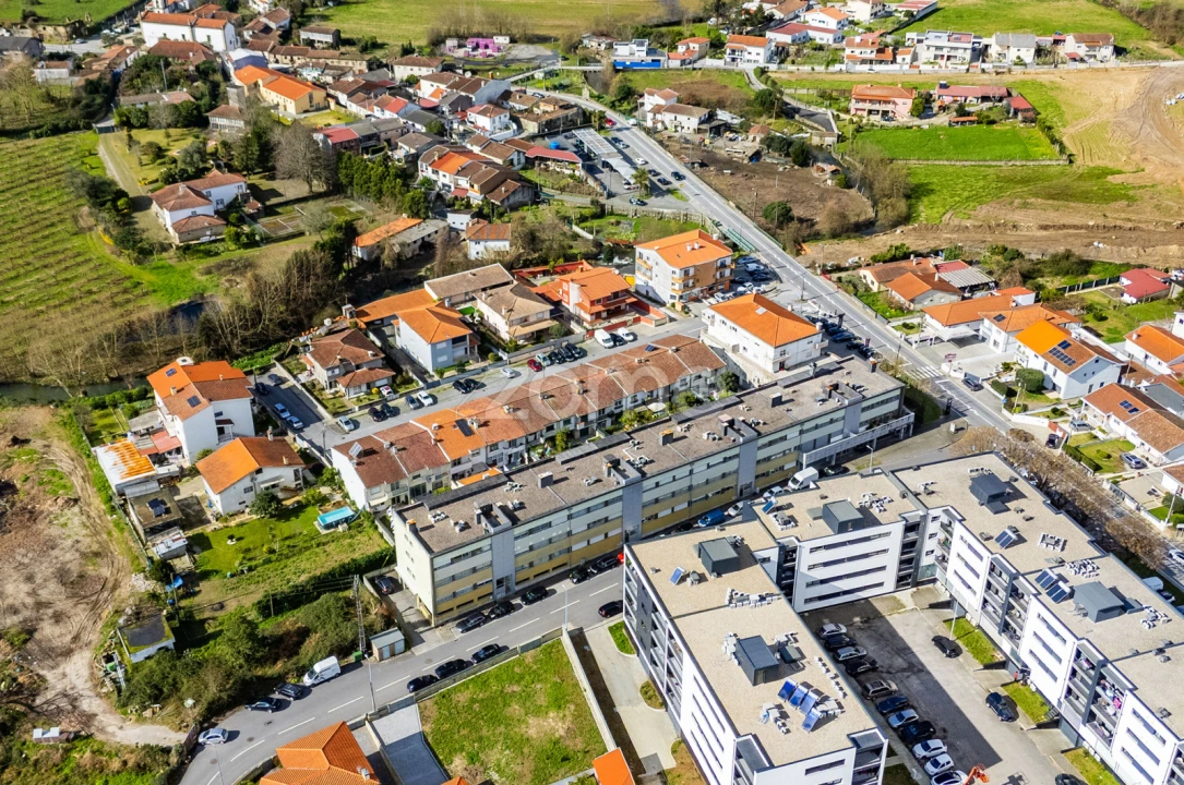Apartamento T3 para Venda em Vila de Prado Foto 49