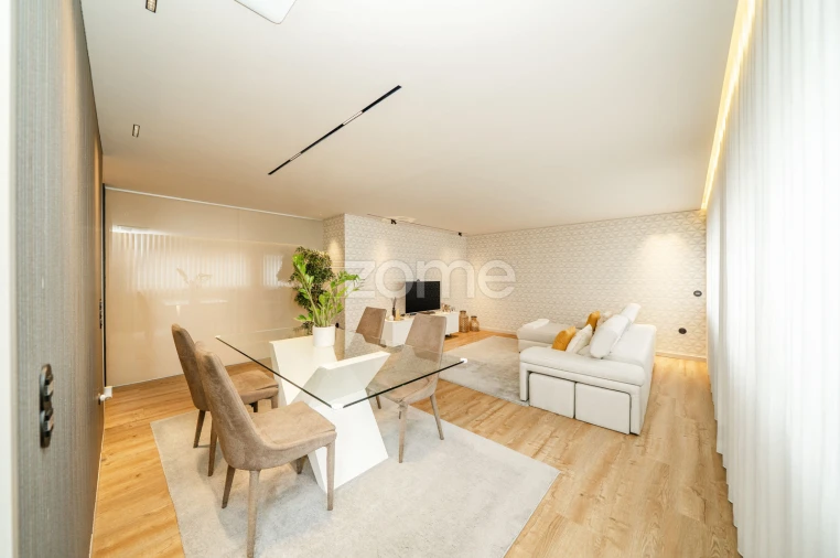 Apartamento T3 para Venda em Vila de Prado Foto 9