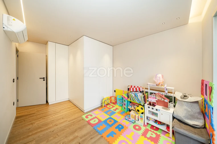 Apartamento T3 para Venda em Vila de Prado Foto 40