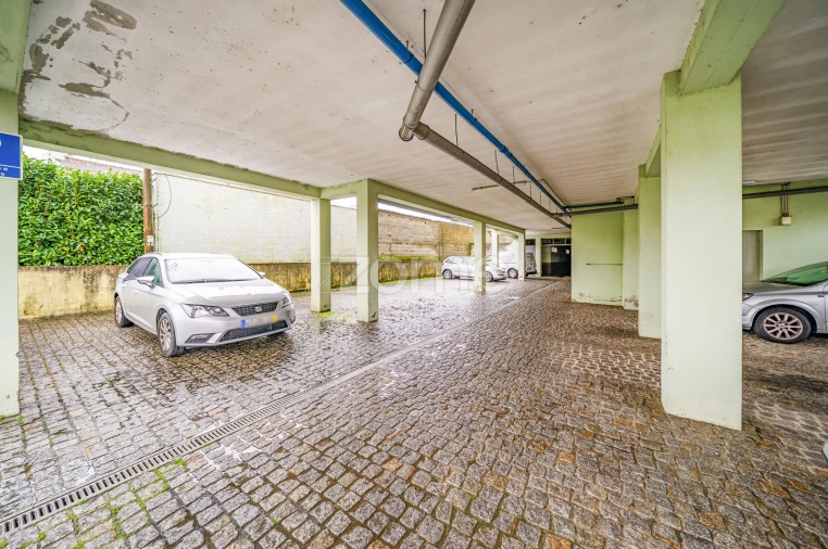 Apartamento T3 para Venda em Vila de Prado Foto 45