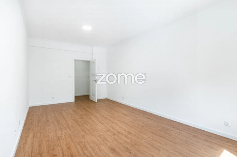 Apartamento T3 para Arrendamento em São Vitor (Braga) Foto 8