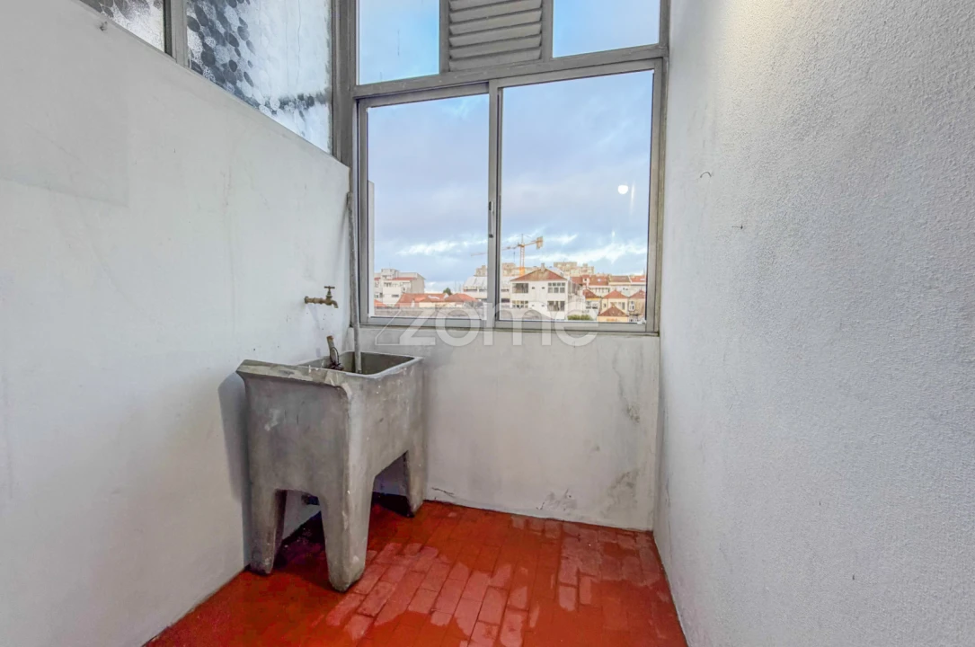 Apartamento T3 para Arrendamento em Cedofeita, Santo Ildefonso, Sé, Miragaia, São Nicolau e Vitória Foto 12