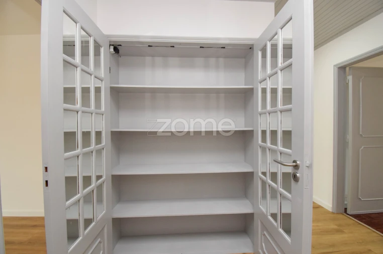 Apartamento T3 para Arrendamento em Alcabideche Foto 5