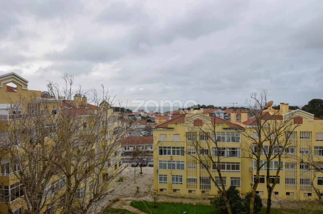 Apartamento T3 para Arrendamento em Alcabideche Foto 1