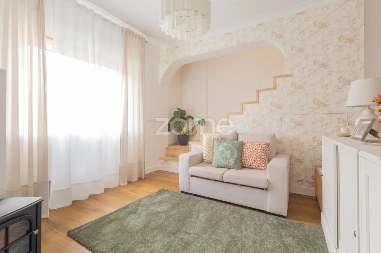 Moradia T5 para Venda em São Domingos de Rana Foto 27