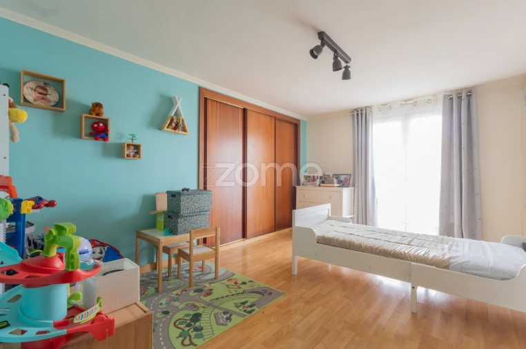 Moradia T5 para Venda em São Domingos de Rana Foto 38