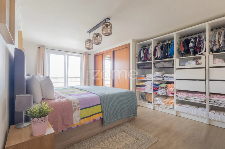 Moradia T5 para Venda em São Domingos de Rana Foto 42