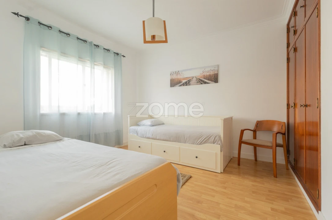 Moradia T5 para Venda em São Domingos de Rana Foto 12