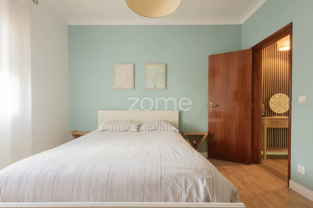 Moradia T5 para Venda em São Domingos de Rana Foto 18