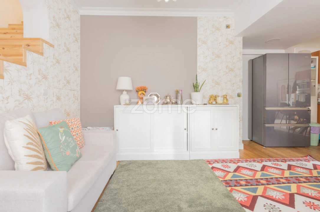 Moradia T5 para Venda em São Domingos de Rana Foto 28