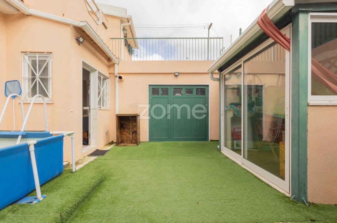 Moradia T5 para Venda em São Domingos de Rana Foto 49