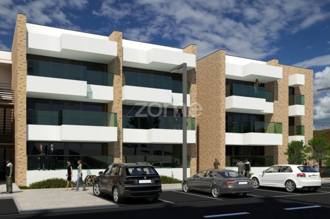 Apartamento T1 para Venda em Santo Antonio dos Olivais Foto 24