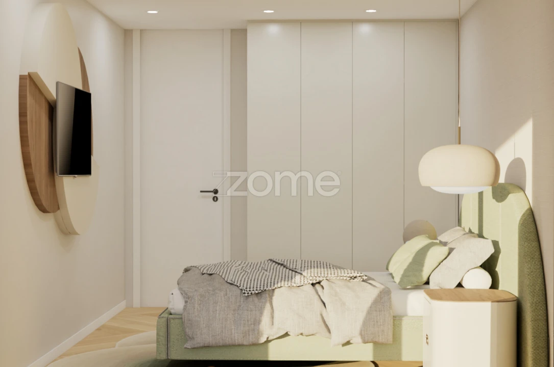 Apartamento T1 para Venda em Santo Antonio dos Olivais Foto 2