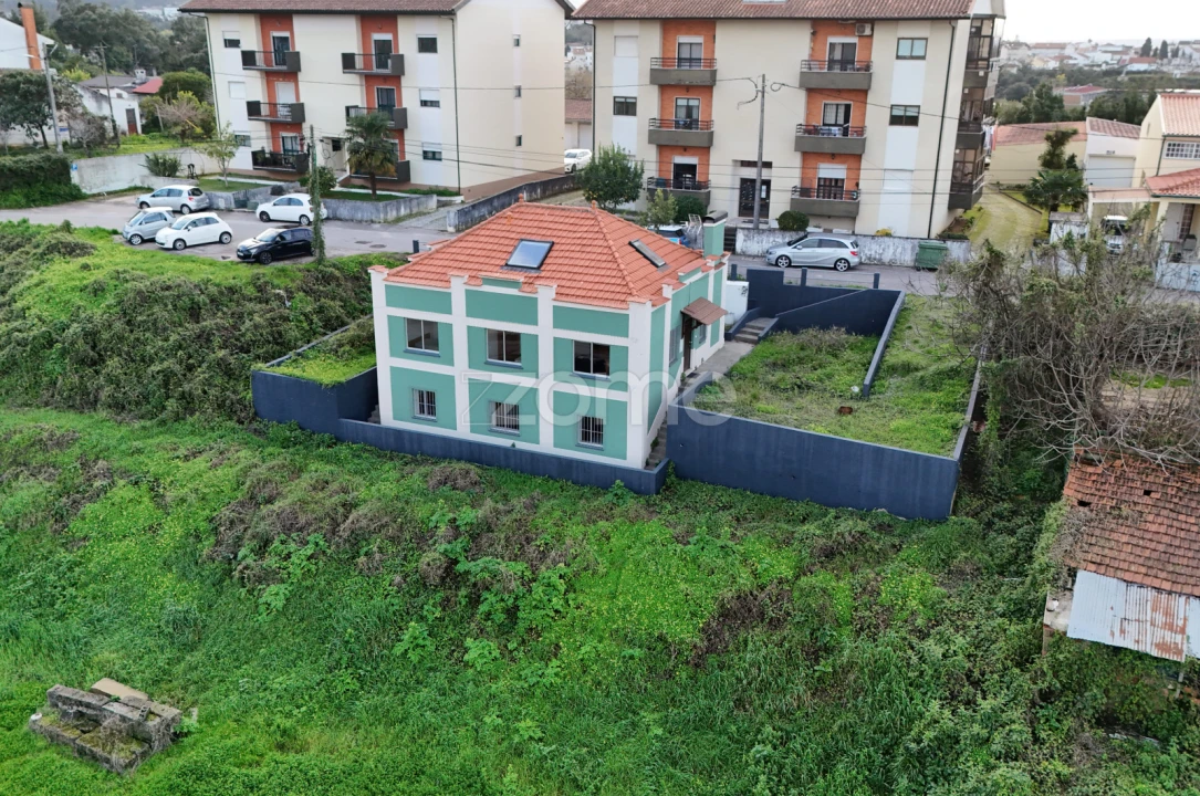 Moradia T8 para Venda em Santa Clara e Castelo Viegas Foto 34