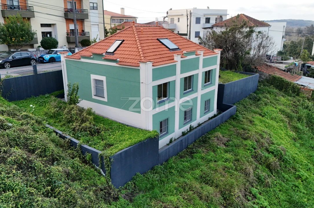 Moradia T8 para Venda em Santa Clara e Castelo Viegas Foto 4