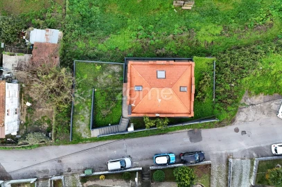 Moradia T8 para Venda em Santa Clara e Castelo Viegas