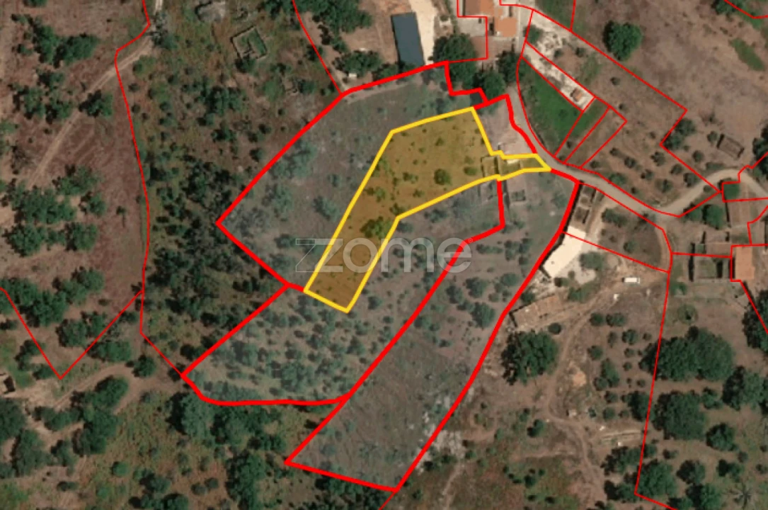 Moradia T1 para Venda em Monchique Foto 40