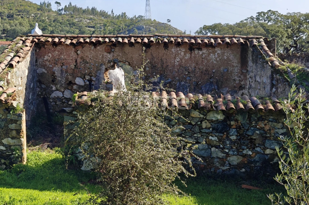 Moradia T1 para Venda em Monchique Foto 19