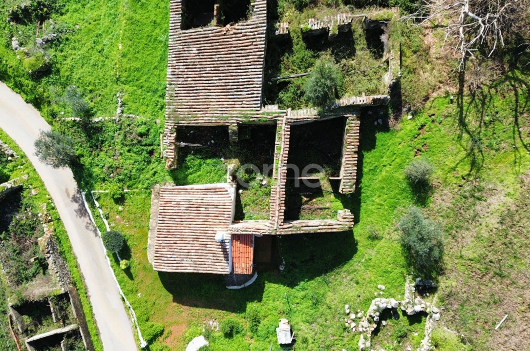 Moradia T1 para Venda em Monchique Foto 11