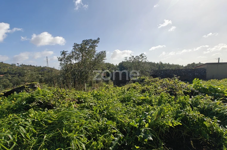 Moradia T1 para Venda em Monchique Foto 8