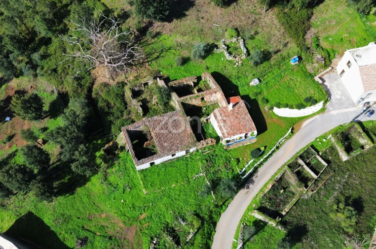 Moradia T1 para Venda em Monchique Foto 34